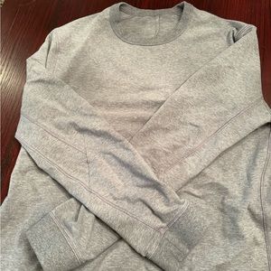 Men’s lululemon long sleeve crewneck shirt